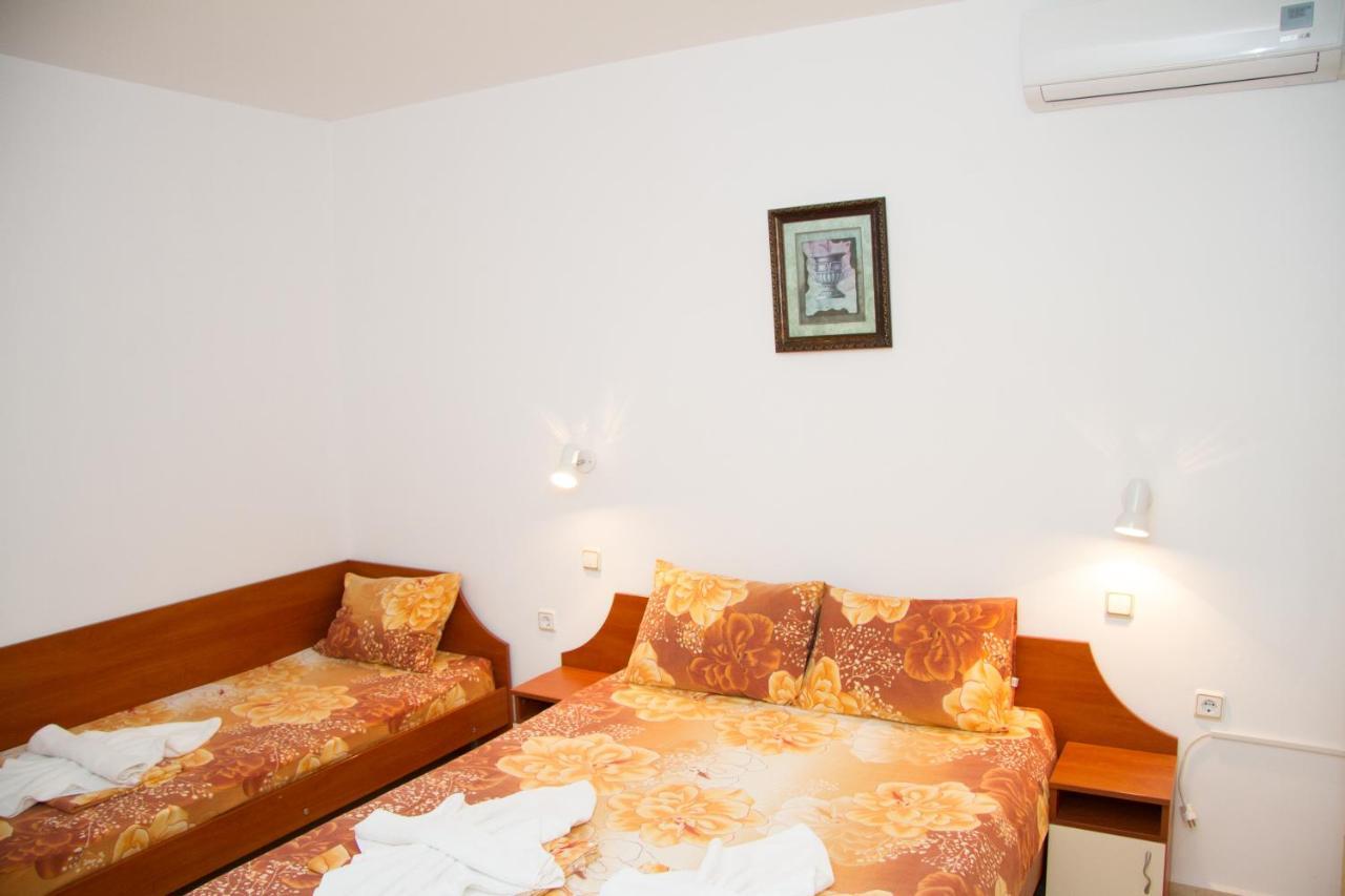 Хотел "Тихия Кът" Sozopol Exterior photo