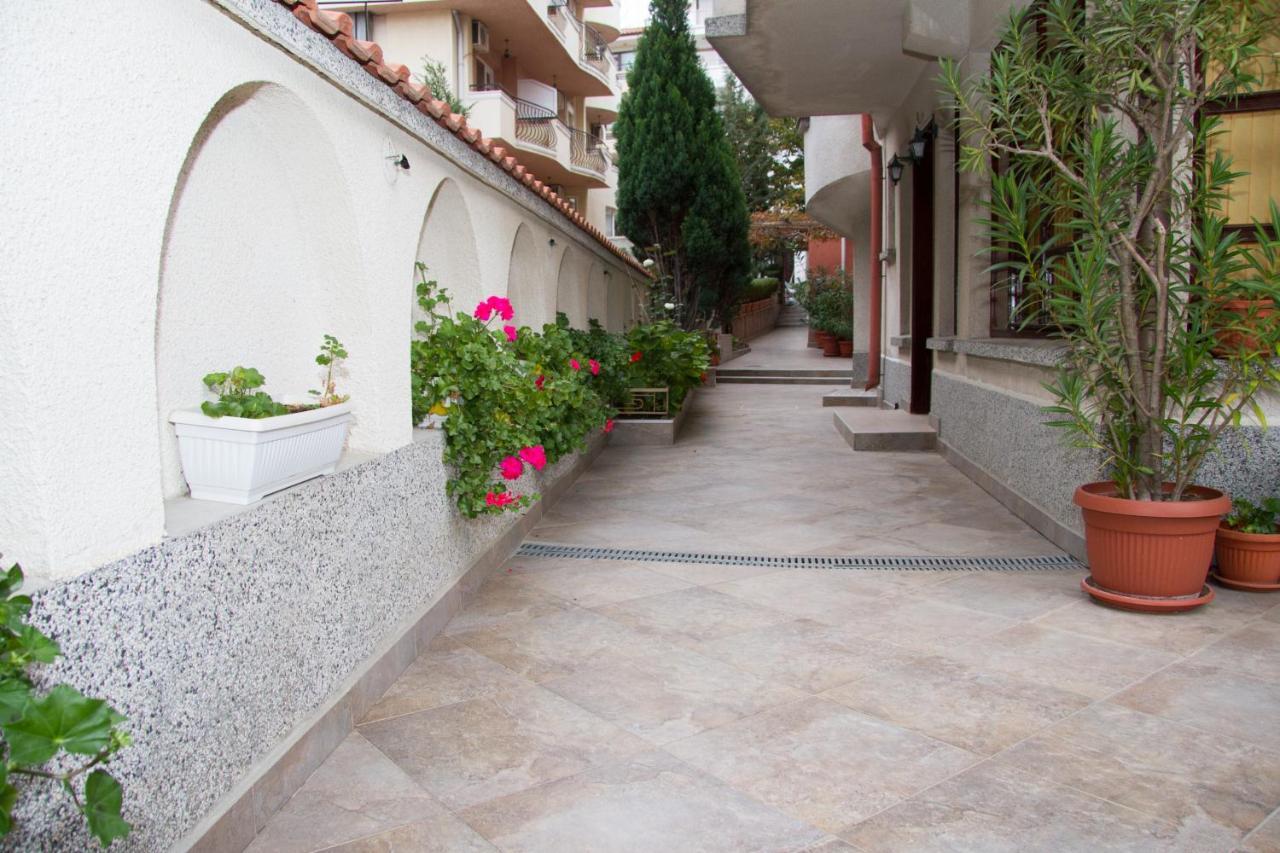 Хотел "Тихия Кът" Sozopol Exterior photo